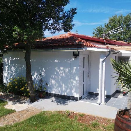 Apartment Rosemary Medulin Exterior foto