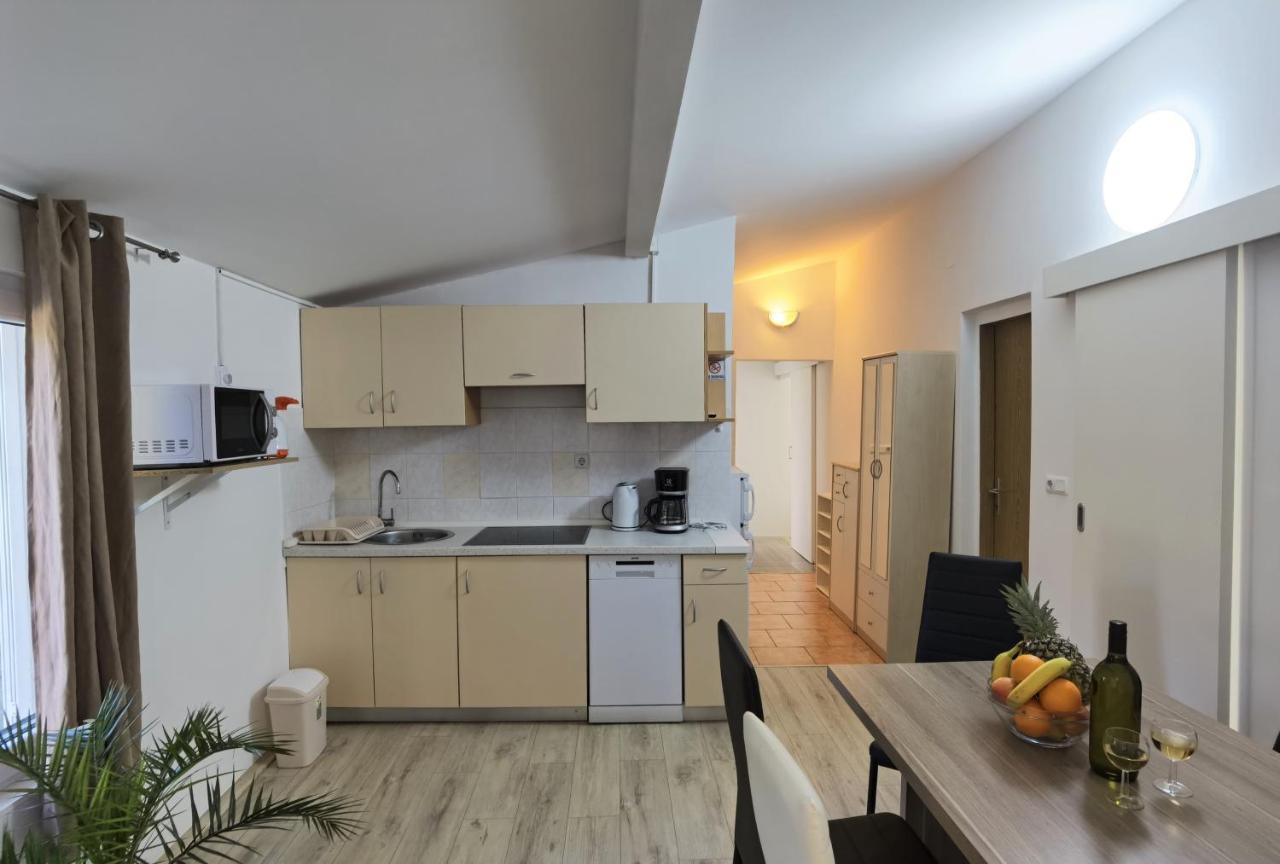 Apartment Rosemary Medulin Exterior foto